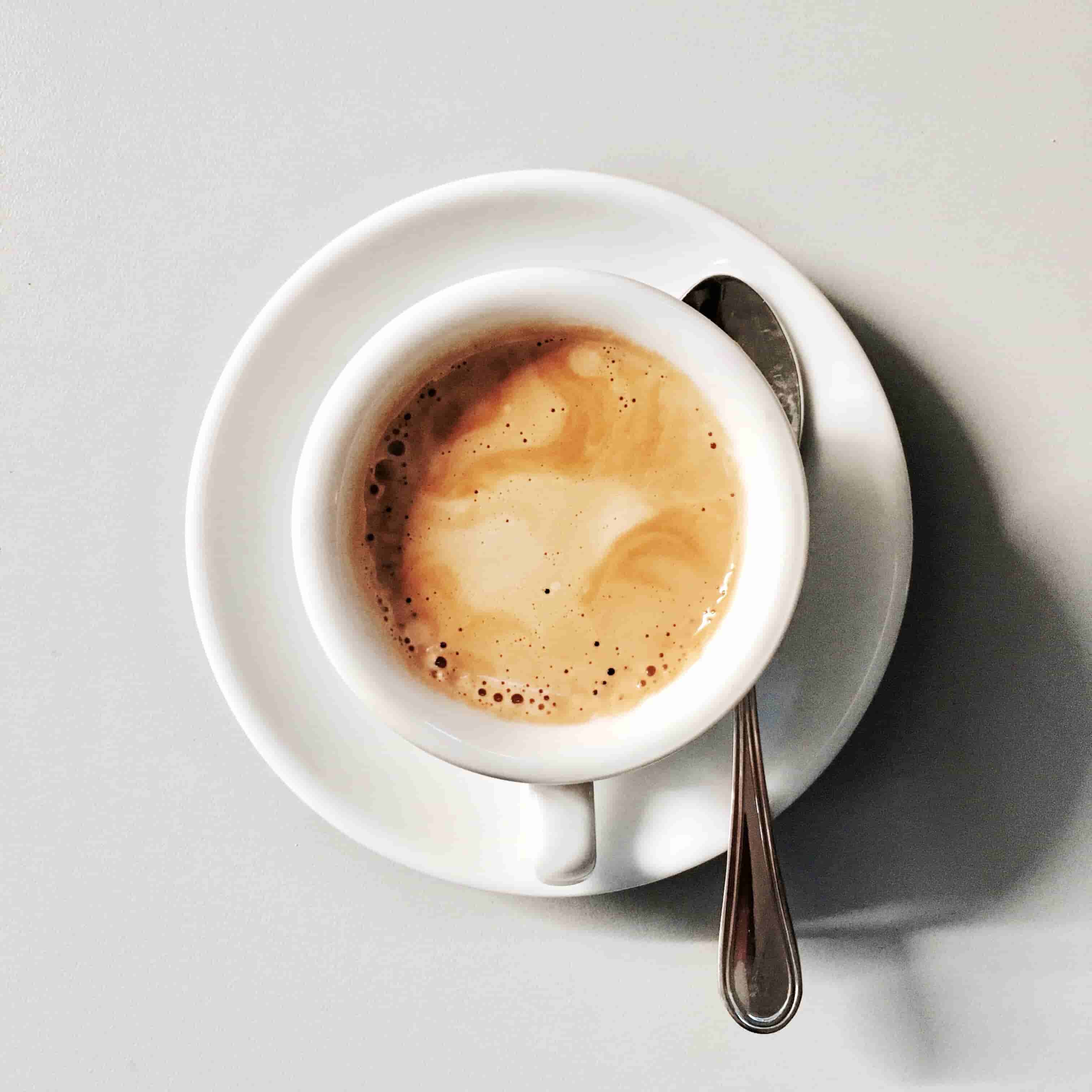 Una taza de café Capuchino